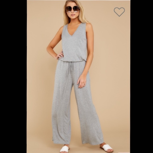 ❌SOLD❌ RED DRESS BOUTIQUE Letting Loose Jumpsuit - Picture 3 of 11